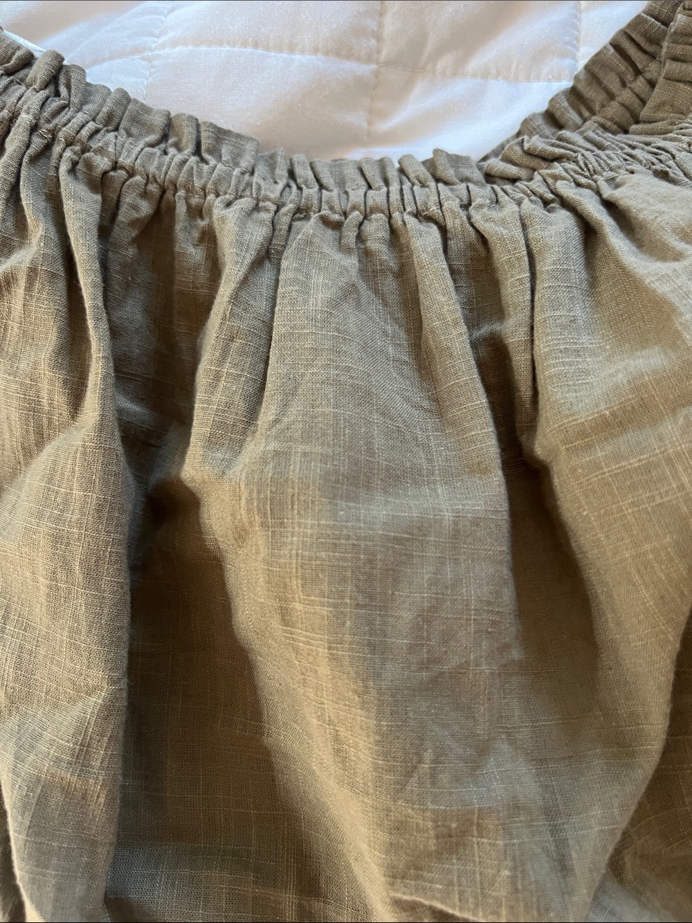 Off-Shoulder Puff Sleeve Crop Top - Olive Brown - Picture 3 of 5